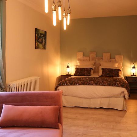 Logis De Pierre Levee Bed & Breakfast Bessines Bagian luar foto