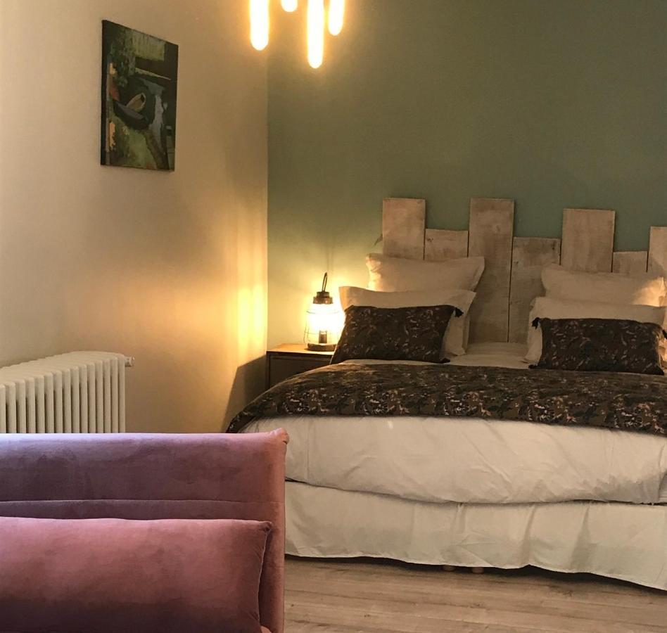 Logis De Pierre Levee Bed & Breakfast Bessines Bagian luar foto