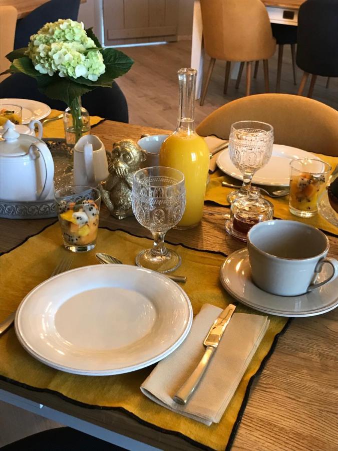 Logis De Pierre Levee Bed & Breakfast Bessines Bagian luar foto