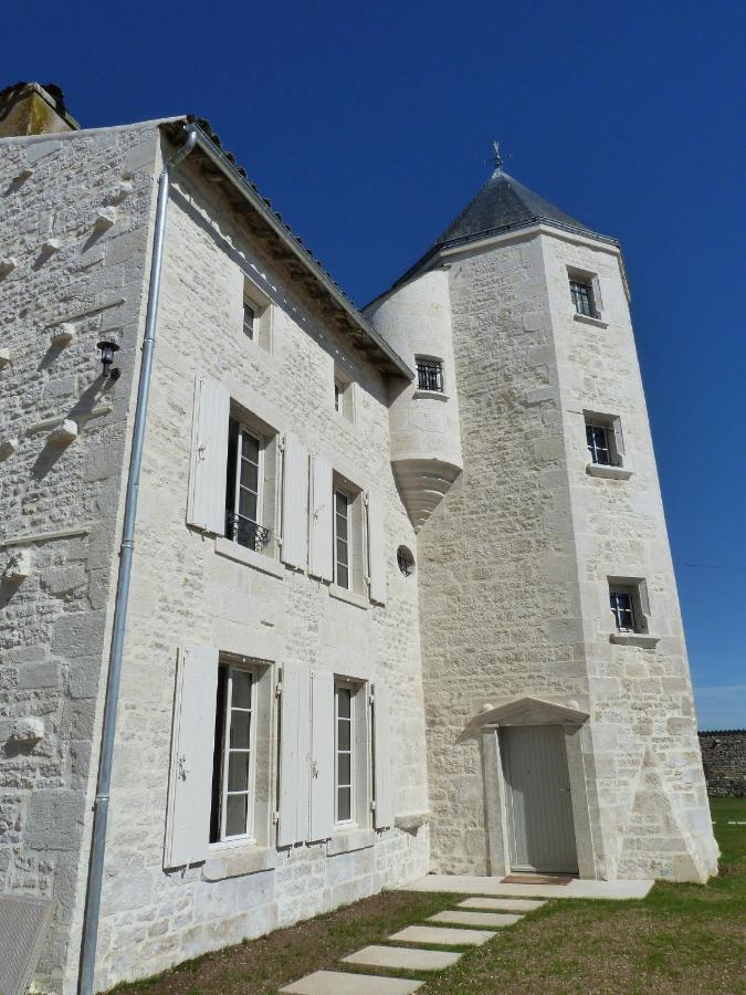 Logis De Pierre Levee Bed & Breakfast Bessines Bagian luar foto
