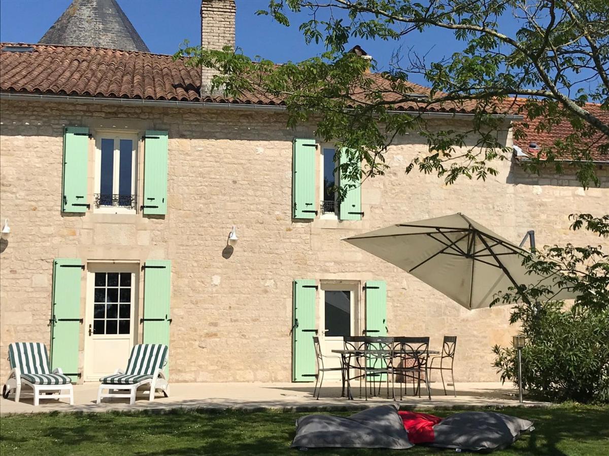 Logis De Pierre Levee Bed & Breakfast Bessines Bagian luar foto