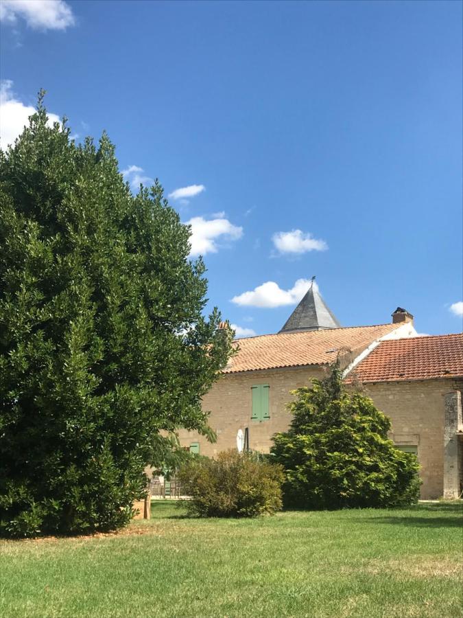 Logis De Pierre Levee Bed & Breakfast Bessines Bagian luar foto
