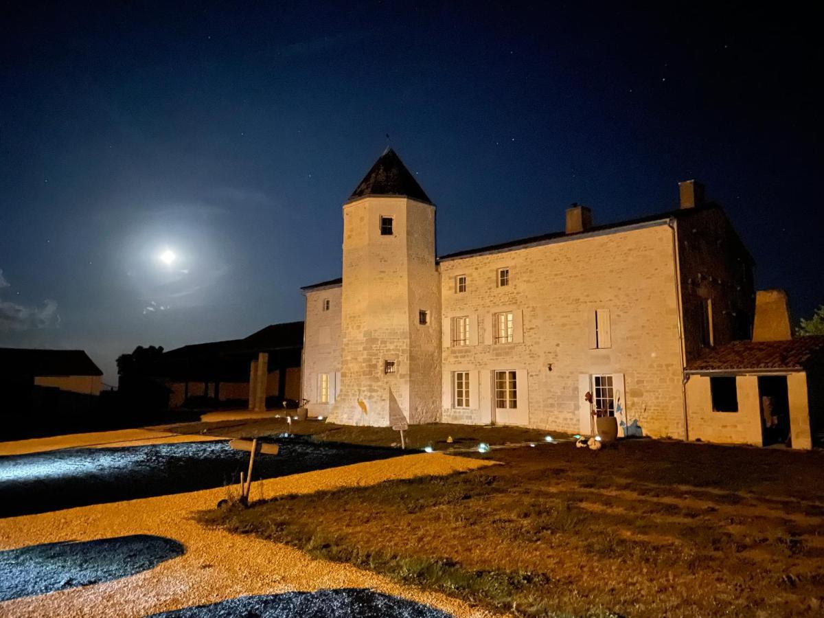 Logis De Pierre Levee Bed & Breakfast Bessines Bagian luar foto